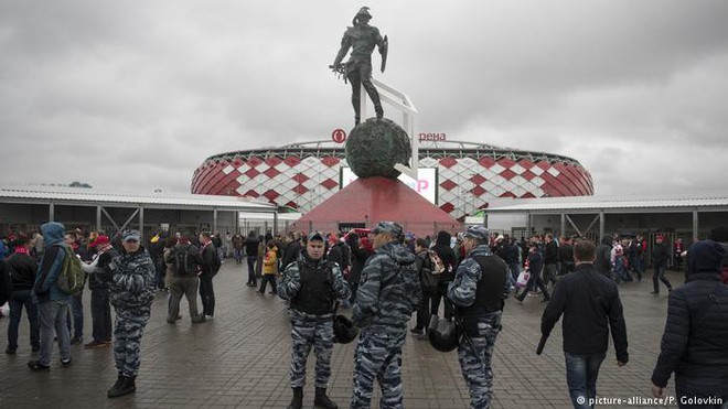 Hệ thống hàng rào phòng thủ chưa từng có của Nga bảo vệ World Cup 2018 - Ảnh 1.