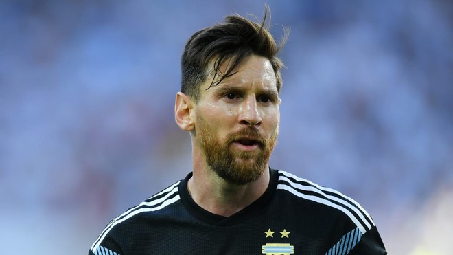 Đá trượt penalty, Messi khiến Argentina gục mặt trước những chiến binh Viking - Ảnh 1.