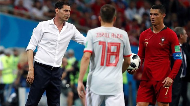 HLV Hierro: ‘Không đổi cầu thủ Tây Ban Nha nào để lấy Ronaldo’ - Ảnh 1.