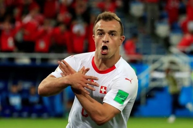 Serbia chính thức kiện trọng tài Đức lên FIFA - Ảnh 1.