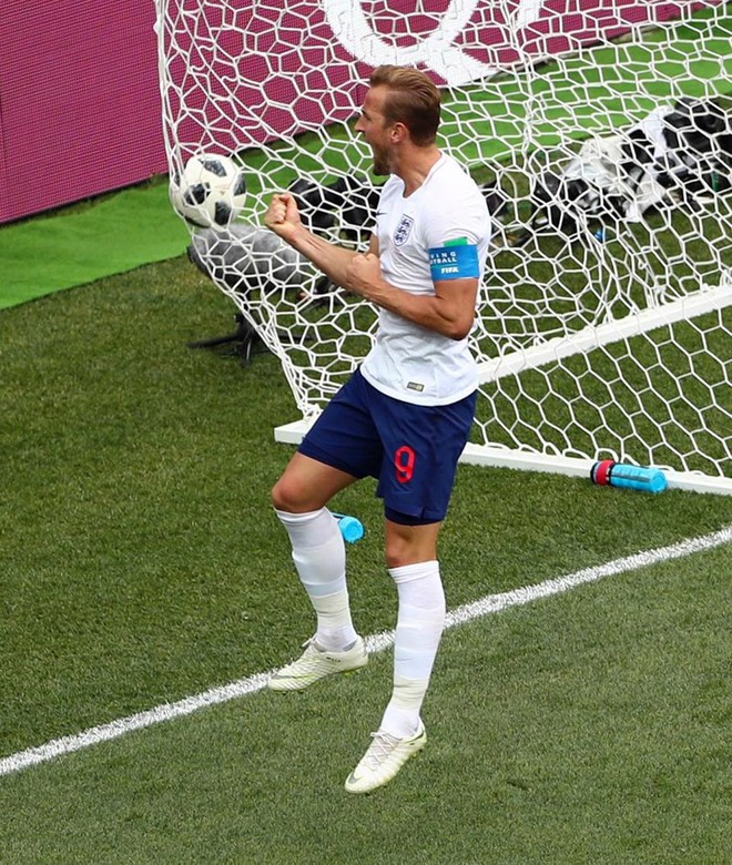 Ronaldo đá hỏng phạt đền vì bị Harry Kane ám ảnh - Ảnh 4.