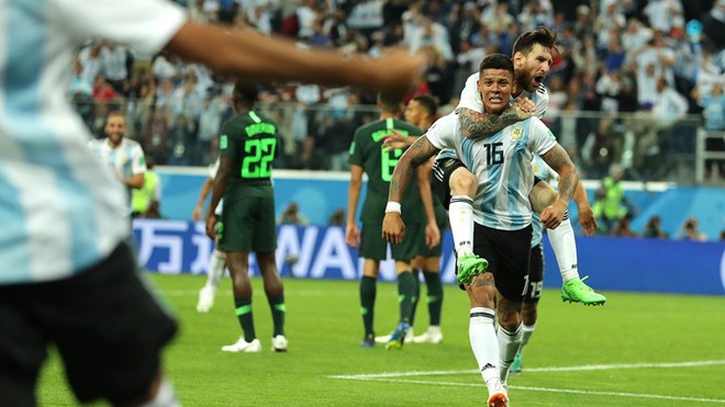 TRỰC TIẾP World Cup 2018: Rojo ghi bàn thứ hai cho Argentina! - Ảnh 1.