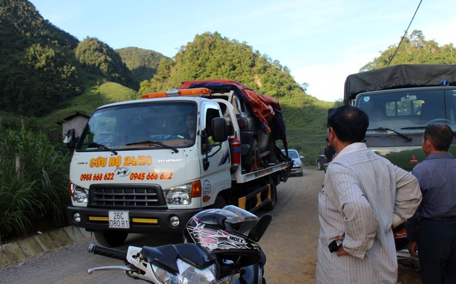 Cảnh sát lập chốt kiểm soát người ra vào thung lũng ma túy ở Lóng Luông - Ảnh 10.