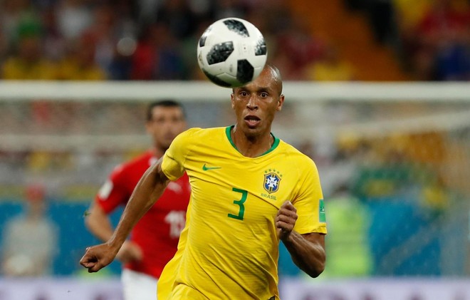 Quên Neymar và Coutinho đi, thành bại của Brazil nằm ở cặp bô lão trước khung thành - Ảnh 3.