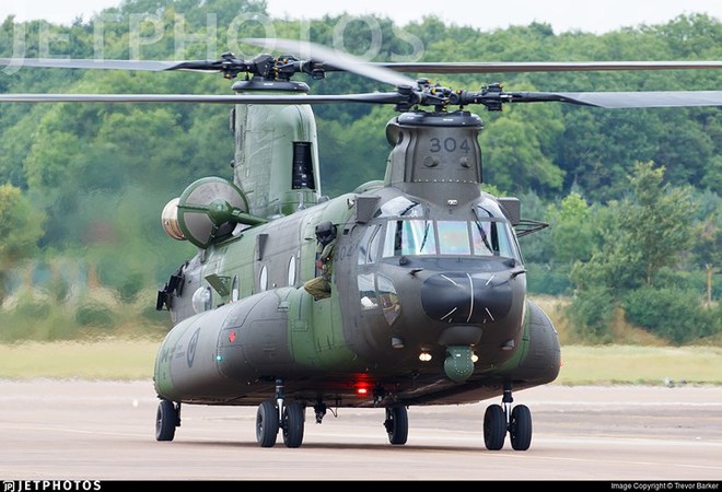 Sức mạnh trực thăng “quái vật trên không” CH-47 Chinook - Ảnh 11.