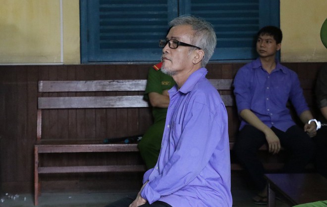 Thảm kịch đằng sau vụ án ông lão 61 tuổi đánh chết người đàn ông nằm ngủ cạnh vợ - Ảnh 2.