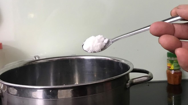 Nguyên PGĐ Bệnh viện K vạch mặt sát thủ gây ung thư dạ dày: Ai cũng nên biết để tránh - Ảnh 2.