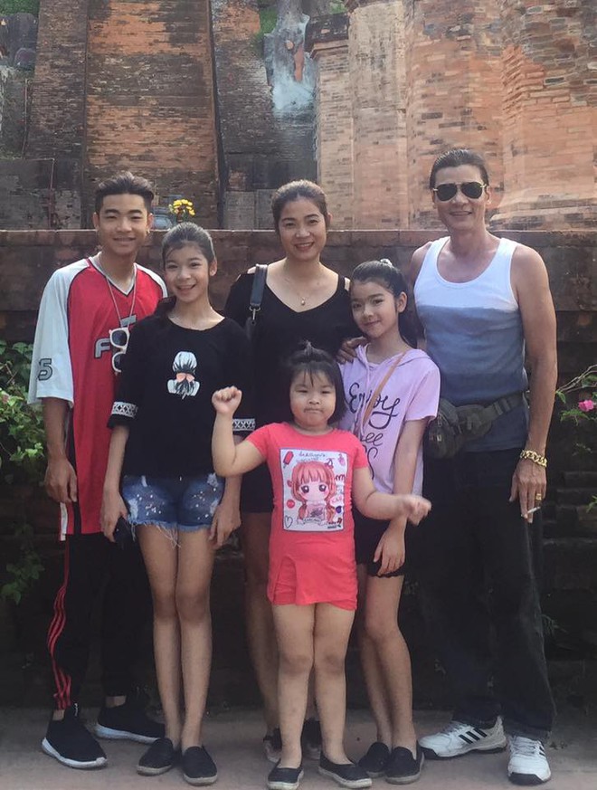 Cuộc sống của tài tử Võ Hoài Nam sau khi rời Cảnh sát hình sự - Ảnh 3. Cuộc sống của tài tử Võ Hoài Nam sau khi rời Cảnh sát hình sự - Ảnh 3.