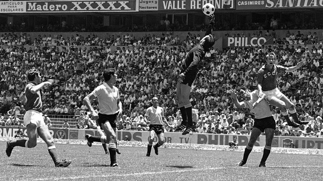 Lịch sử World Cup 1970: Brazil giành Cúp Nữ thần vàng vĩnh viễn - Ảnh 1.