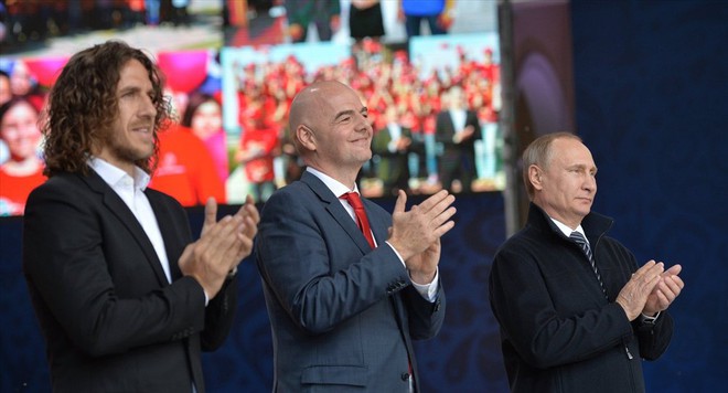 Người Nga sẽ thu được bao nhiêu tiền từ World Cup 2018? - Ảnh 2.