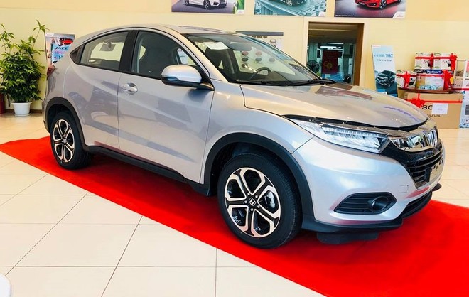 Cận cảnh Honda HR-V hoàn toàn mới vừa xuất hiện tại Việt Nam - Ảnh 2.