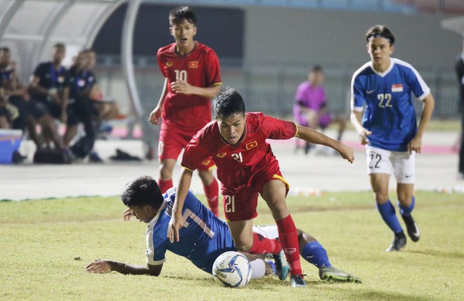 Sau thất bại ngỡ ngàng của U19 Việt Nam là mối lo quá lớn cho HLV Hoàng Anh Tuấn - Ảnh 3.