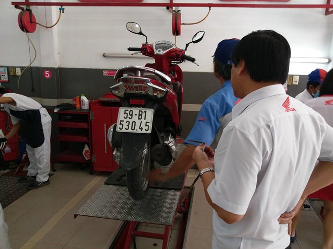 Honda Việt Nam đối mặt vụ kiện vì không bảo hành xe - Ảnh 2.