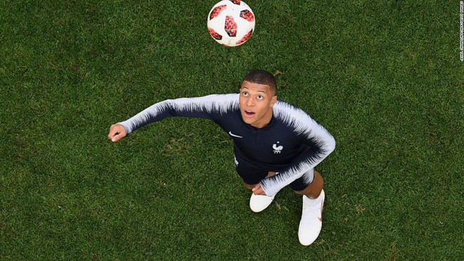 Kylian Mbappe, cờ đã đến tay anh - Ảnh 2.