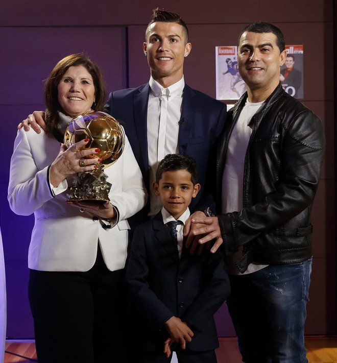 16 câu chuyện tuyệt vời khiến bạn phải có cái nhìn khác về Cristiano Ronaldo - Ảnh 16.