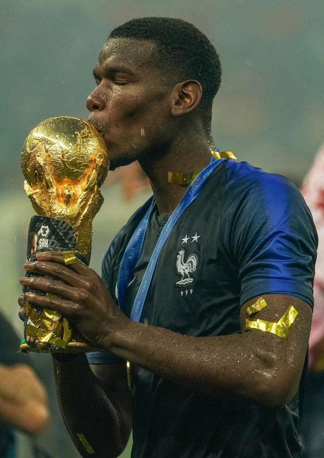 World Cup vừa dứt, cựu sao Man United ra đề tài khó cho Mourinho về Paul Pogba - Ảnh 1.