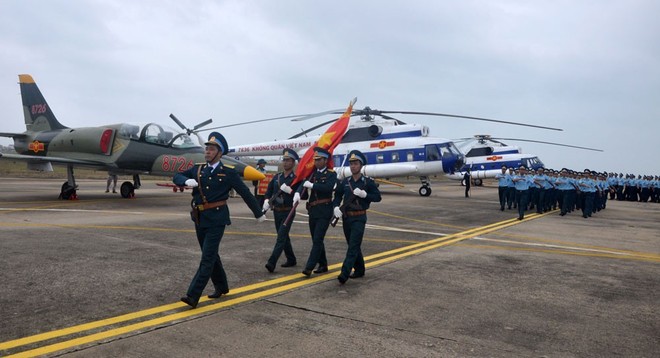 Không quân Việt Nam vừa có thêm trung đoàn mới: Trang bị máy bay và vũ khí gì? - Ảnh 3.