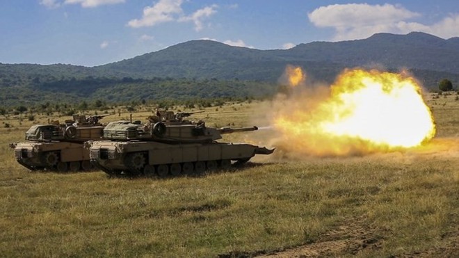 Uy lực chiến tăng M1A1 Abrams trong huấn luyện chiến đấu - Ảnh 6.