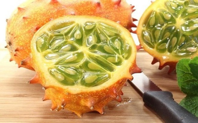 Dưa chuột Kiwano 400.000 đồng/quả vẫn “cháy hàng” - Ảnh 9.