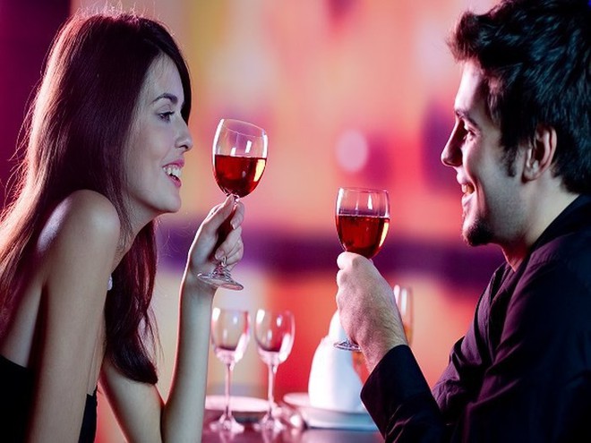 Khó tin: Kiểu hẹn hò này có thể tăng nguy cơ mắc bệnh lây truyền qua đường tình dục trong xã hội - Ảnh 2.