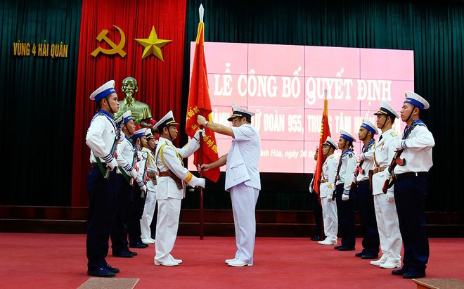 Công bố quyết định thành lập Lữ đoàn 955 và Trung tâm huấn luyện, Vùng 4 Hải quân - Ảnh 2.