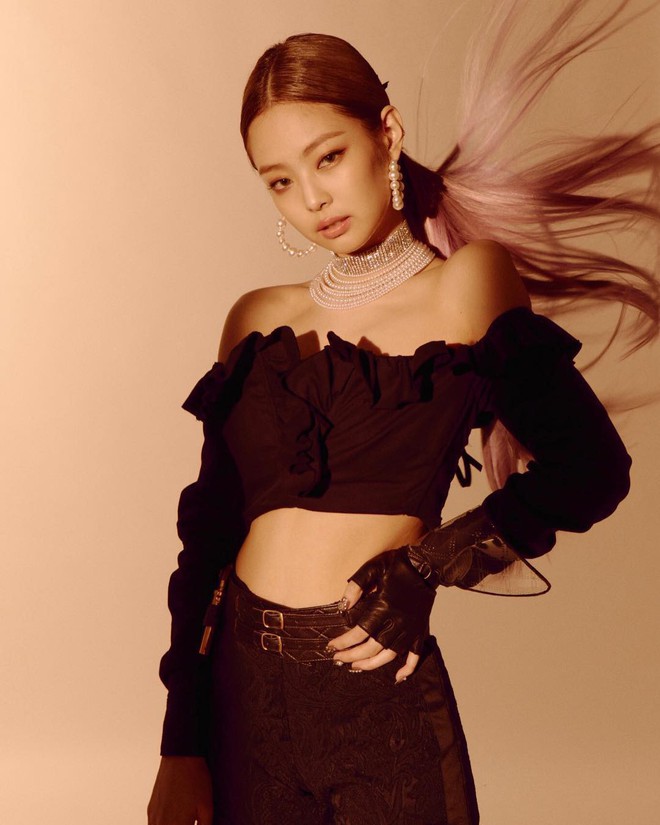 Black Pink ai cũng có thân hình xuất sắc, nhưng Jennie lại đặc biệt hot vì nghiện khoe phần body này - Ảnh 6.