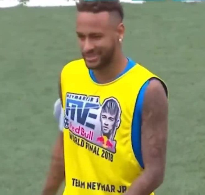 Màn ảo thuật bị lỗi khiến Neymar… “không biết giấu mặt vào đâu cho đỡ thẹn” - Ảnh 5.
