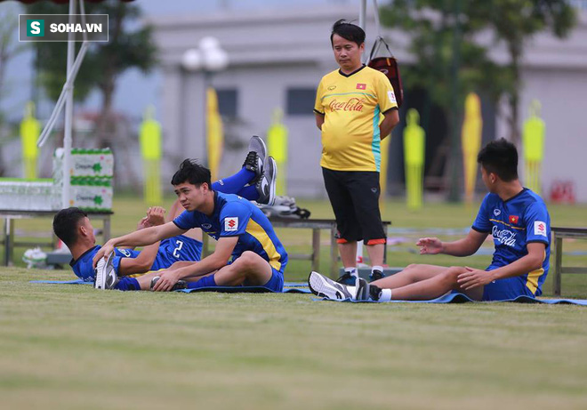 HLV Park Hang-seo than khó vì đối thủ bị FIFA... cấm - Ảnh 4.