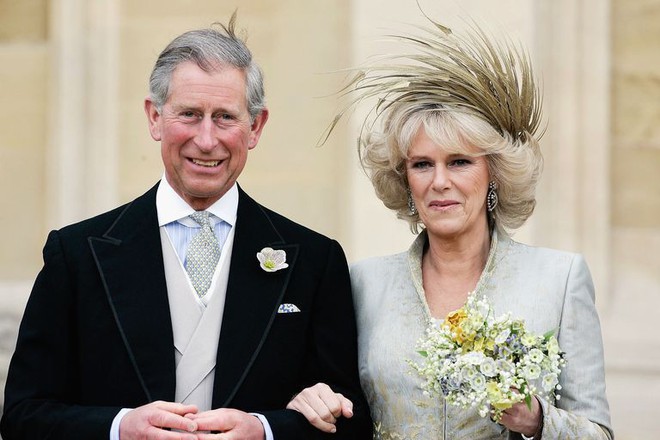 Chi tiết cuộc gặp gỡ định mệnh giữa Thái tử Charles và bà Camilla được hé lộ, nên duyên từ một câu nói đùa - Ảnh 3.