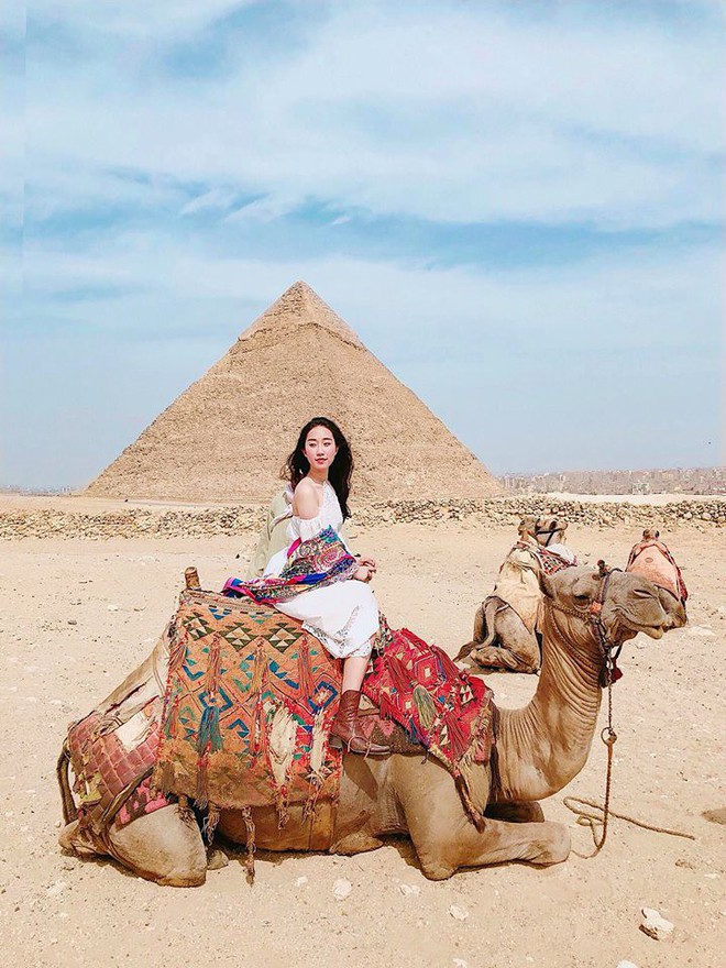 Bộ ảnh du lịch Ai Cập của cô bạn xinh đẹp: Xem xong sẽ thấy rất đáng để ước mơ ghé thăm một lần - Ảnh 1.