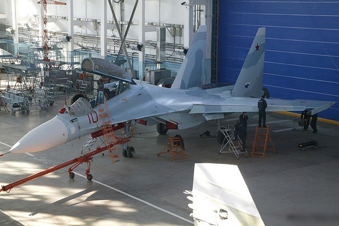 Ảnh: Máy bay tiêm kích Su-30 của Nga nguy hiểm và lợi hại như thế nào? - Ảnh 2.