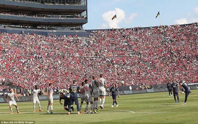 Man Utd thua tan nát trong trận derby nước Anh trên đất Mỹ - Ảnh 8.