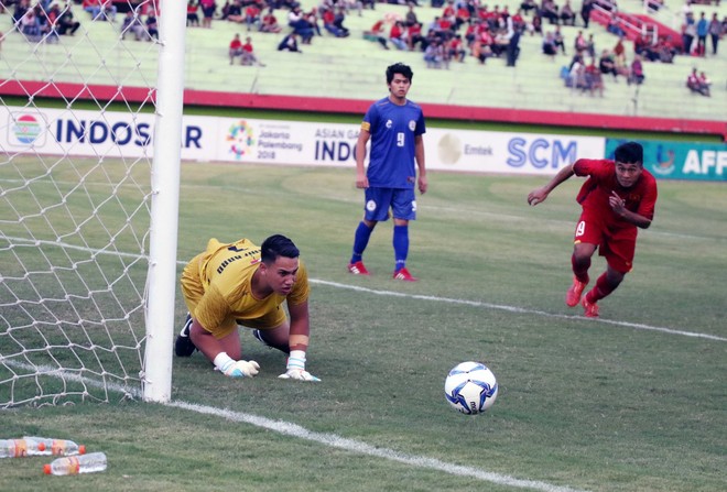 Rút kinh nghiệm Thái Lan để đại phá Philippines, U19 Việt Nam vẫn bị chê - Ảnh 8.