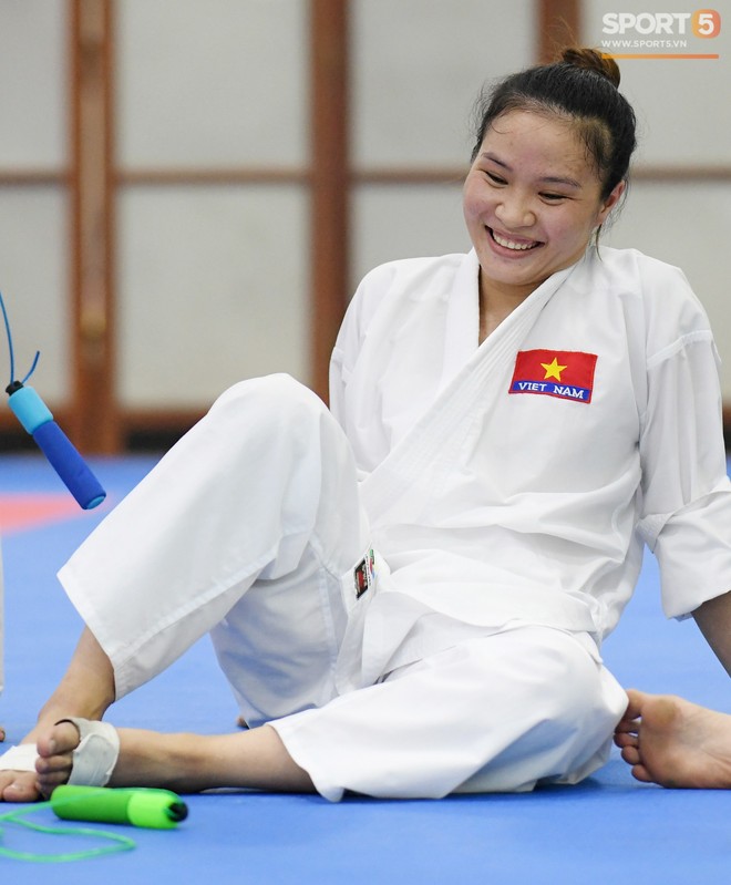 Các nữ võ sĩ Karate Việt Nam miệt mài tập luyện, sẵn sàng tranh tài tại Asiad 2018 - Ảnh 20.