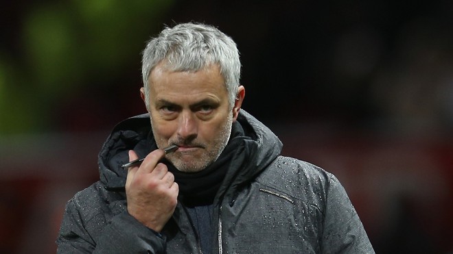 Mourinho và Hội chứng mùa thứ ba: Kẻ gieo gió ắt sẽ gặt bão - Ảnh 3.