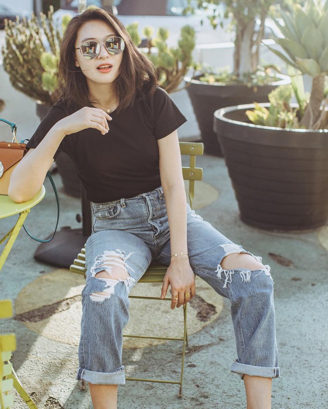 4 mẫu jeans hot nhất mạng xã hội hè này hóa ra đều rất quen thuộc và diện mãi mà chẳng hề lỗi mốt - Ảnh 7.