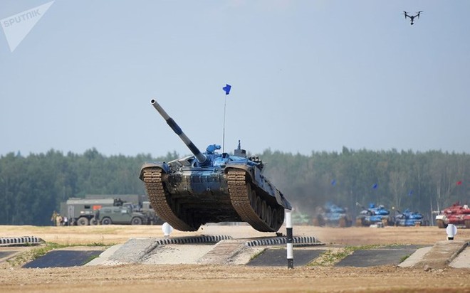 Hình ảnh cuộc đua xe tăng Tank Biathlon tại Hội thao Army Games 2018 - Ảnh 9.
