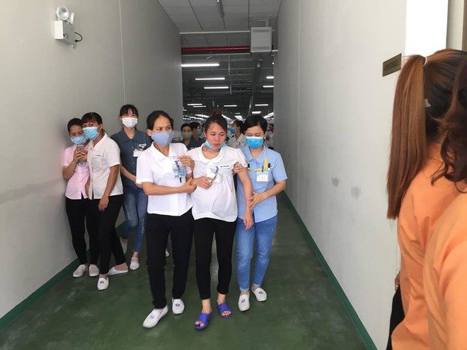 Hàng trăm công nhân ở Quảng Ninh sơ tán khẩn cấp sau khi nhiều người ngất vì khí lạ - Ảnh 2.