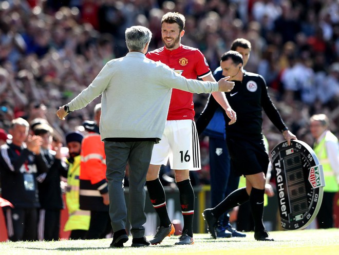 Đêm nay Man United xuất trận: Đừng đùa nhau nữa, Jose Mourinho! - Ảnh 2.