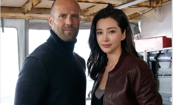 Cá mập siêu bạo chúa của Jason Statham sắp hoàn vốn ngay trong tuần đầu ra mắt - Ảnh 2.