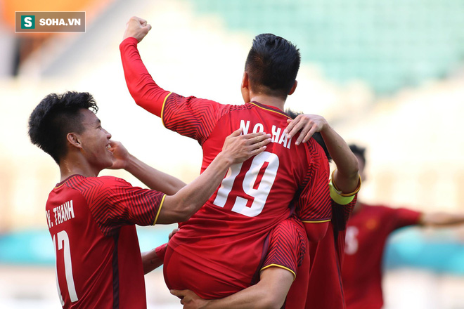 HLV Park Hang-seo vẫn không chịu ăn mừng khi U23 Việt Nam dẫn trước 2-0 - Ảnh 6.