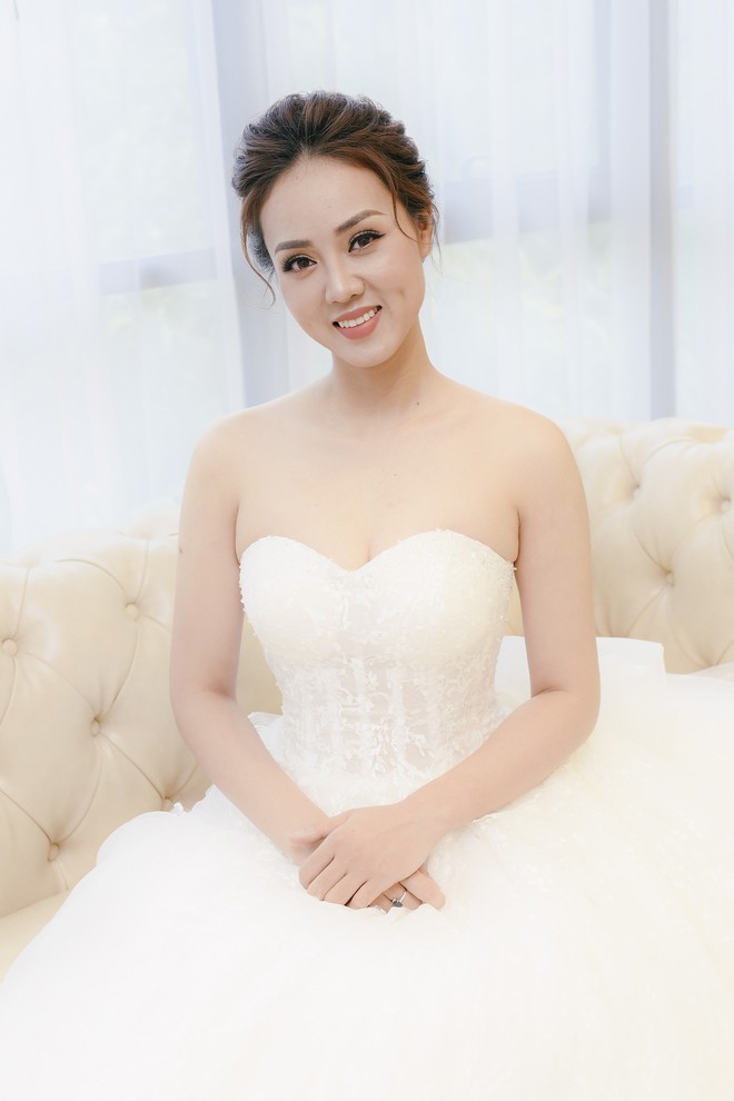 Bạn gái Công Lý thử váy cưới, xuất hiện trong hình ảnh cô dâu xinh đẹp - Ảnh 3.