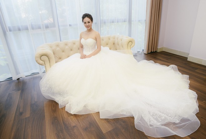 Bạn gái Công Lý thử váy cưới, xuất hiện trong hình ảnh cô dâu xinh đẹp - Ảnh 4.