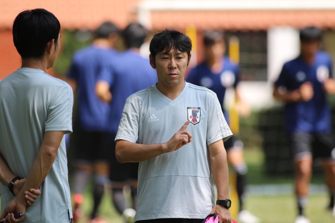 Còn duy nhất 1 thủ môn, HLV U23 Nhật Bản đánh giá Việt Nam cao hơn cả khi là Á quân châu Á - Ảnh 1.