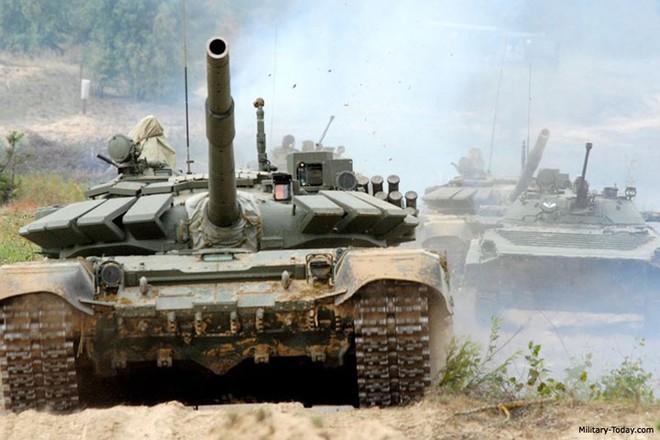 Sức mạnh đáng gờm của xe tăng Nga T-72B3 - Ảnh 1.