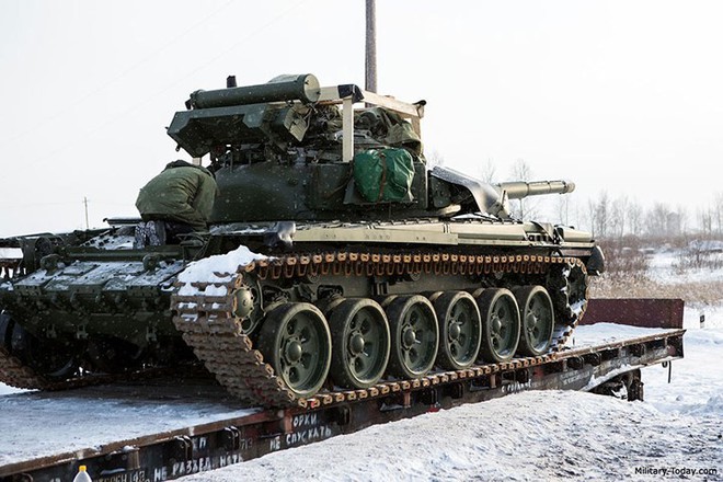 Sức mạnh đáng gờm của xe tăng Nga T-72B3 - Ảnh 12.