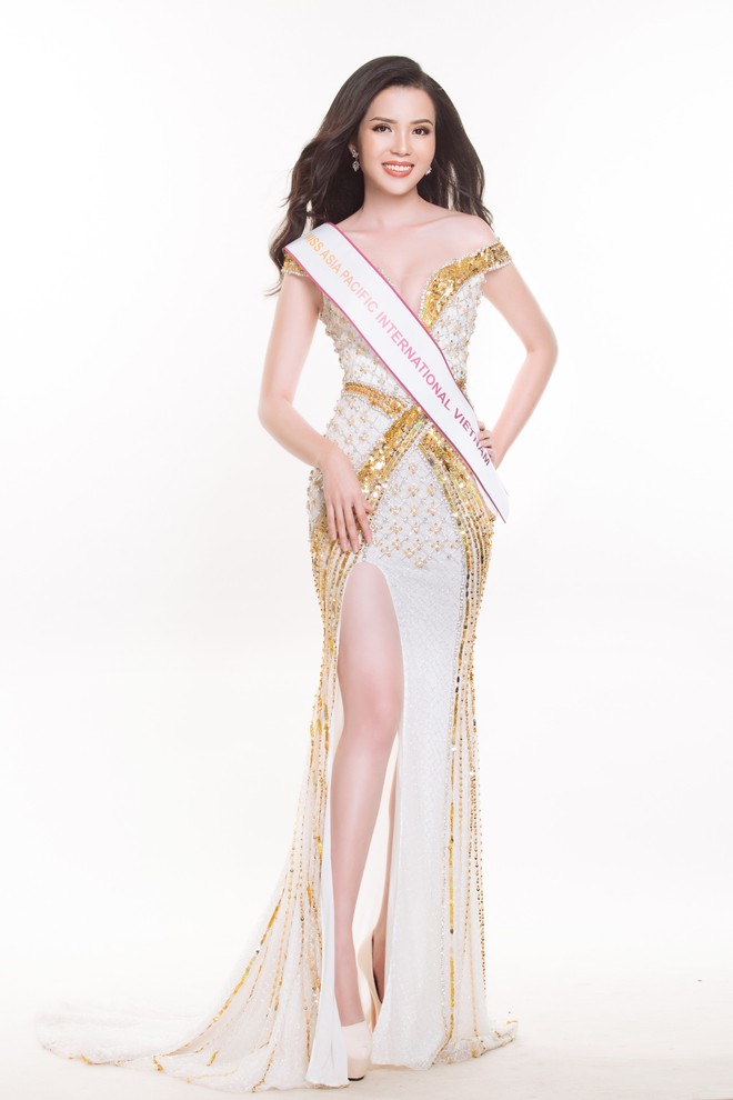 Hoa khôi Huỳnh Thúy Vi chính thức tham dự Hoa hậu Châu Á Thái Bình Dương 2018 - Ảnh 8.