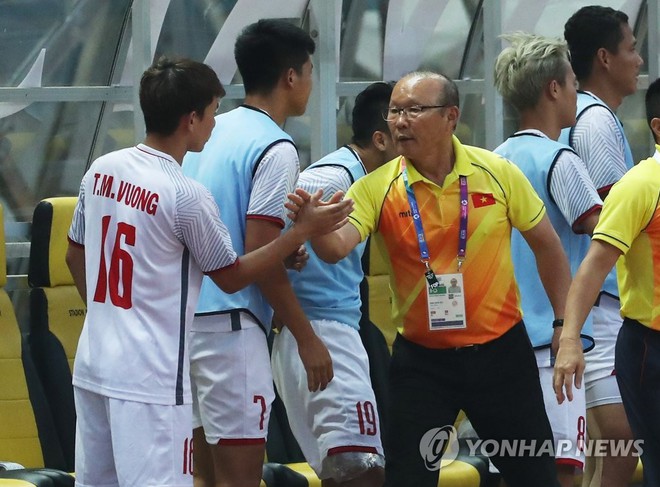 Báo Hàn Quốc tin U23 Việt Nam sẽ làm nên lịch sử, ca ngợi thầy Park nổi hơn cả Hiddink - Ảnh 1.