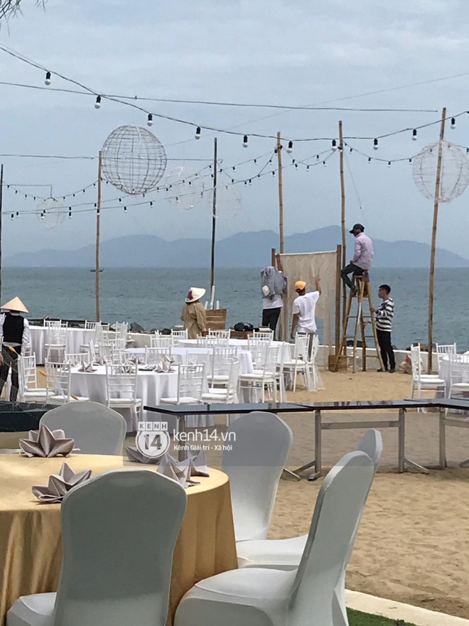 HOT: Loạt ảnh hiếm hoi về bãi biển nơi diễn ra lễ đính hôn của Trường Giang và Nhã Phương - Ảnh 4.