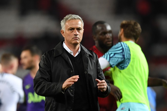 Một Mourinho thảm hại như thế, liệu có còn xứng đáng với Man United? - Ảnh 4.